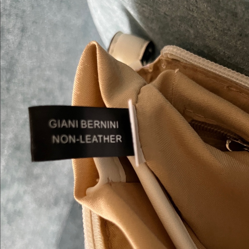 Giani Bernini White Floral Crossbody with Pink & Purple Blooms - Picture 12 of 15